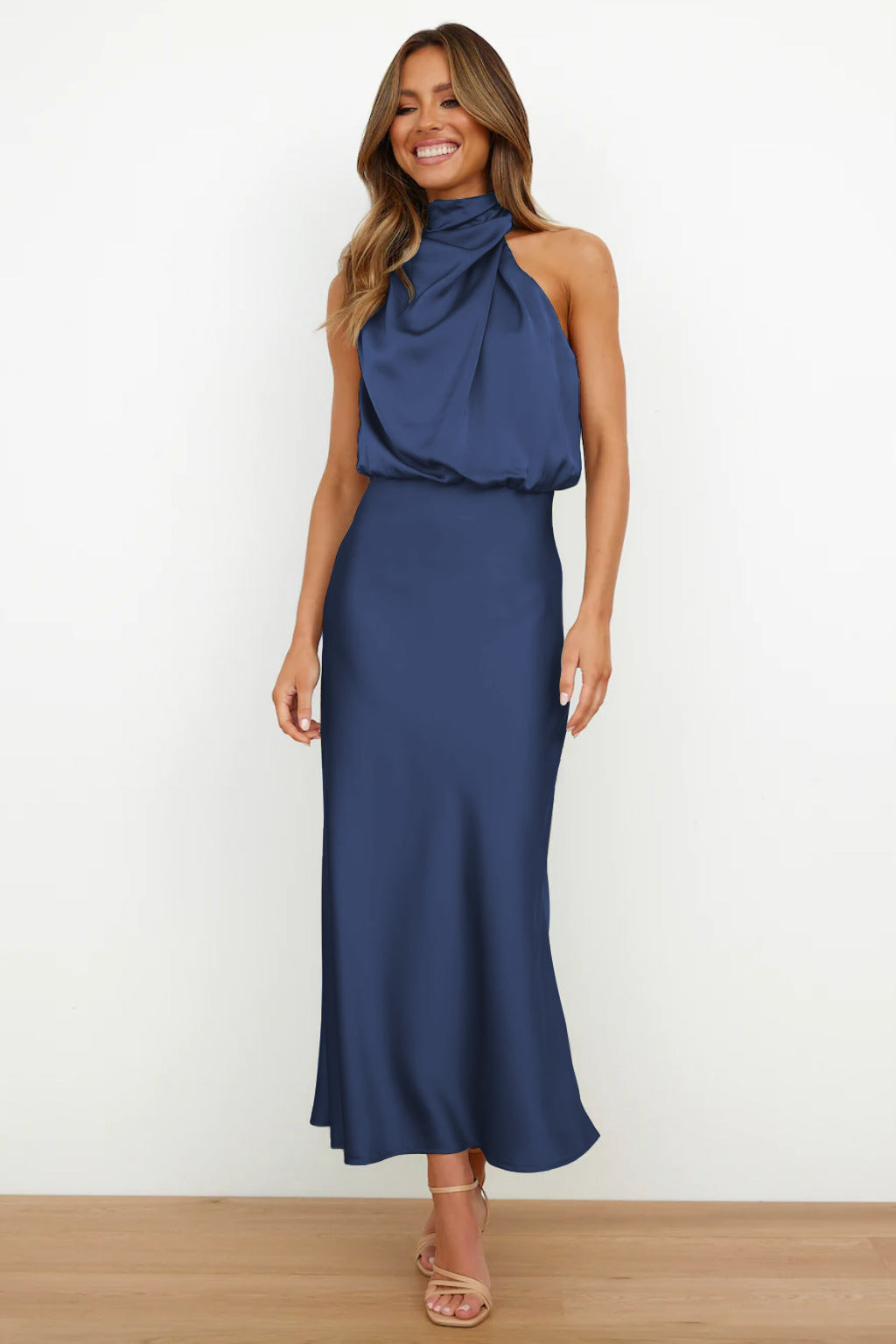 Valeria™ | Elegant Halter Neck Long Dress for Any Occasion