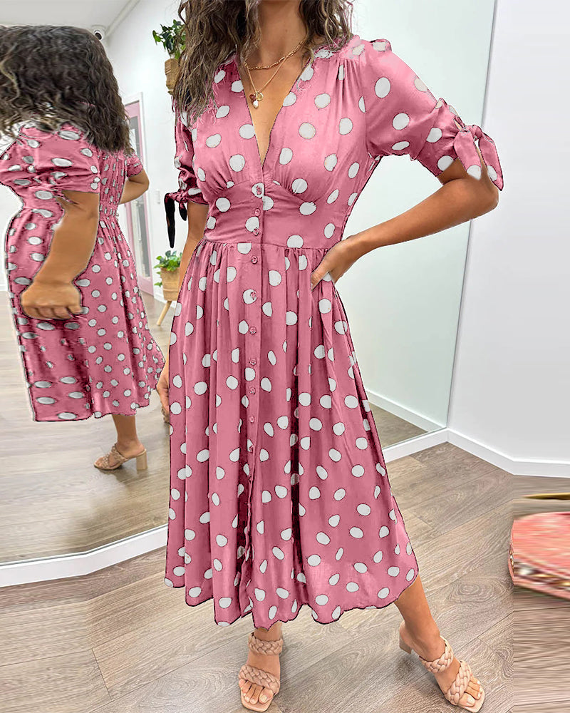 Monique | Chic design, comfortable fit, perfect for any occasion