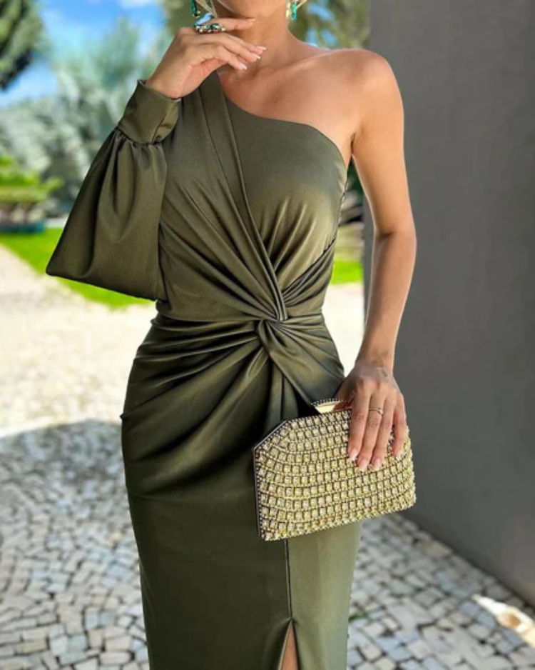 Gladys | Timeless elegance, perfect fit, versatile style