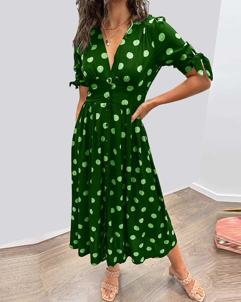Monique | Chic design, comfortable fit, perfect for any occasion