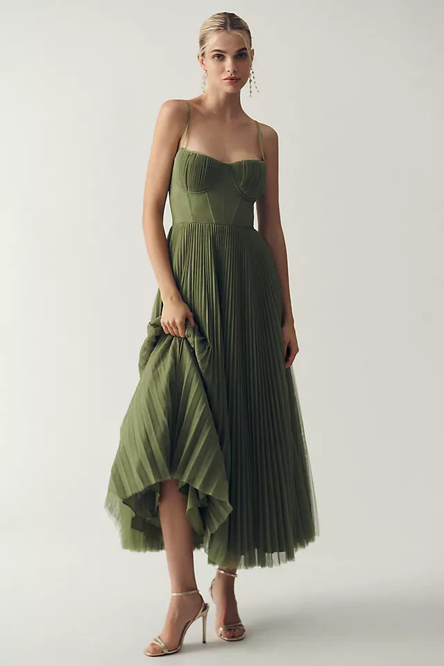 Claire | Elegant pleated tulle, unique asymmetrical design