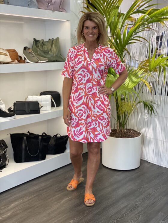 Eleonora™ | Elegant V-neck Dress for Effortless Style