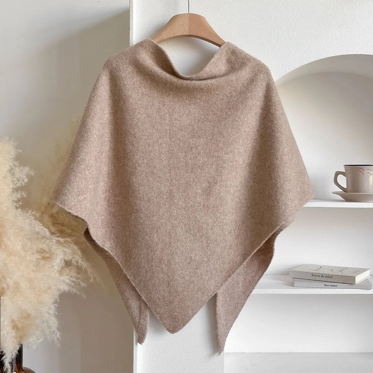 Rose™ | Cozy autumn scarf for warmth and style