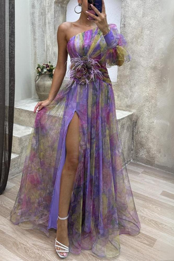 Kayla | Elegant asymmetrical design, floral print, comfortable fit
