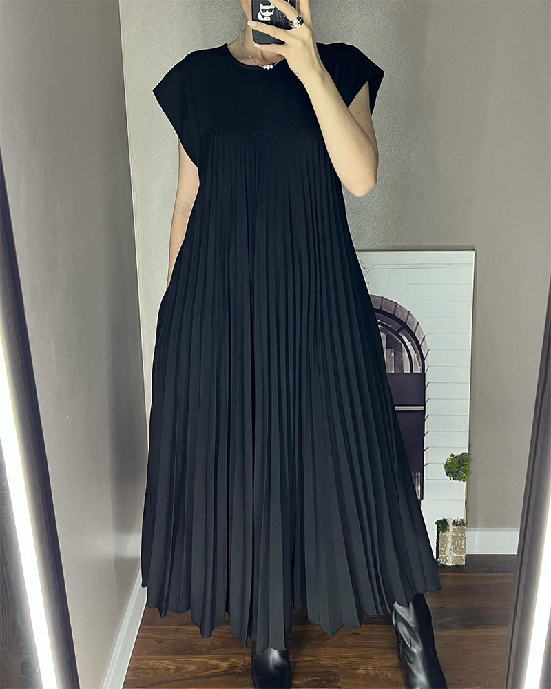 Sylvie | Timeless style, flowing silhouette, perfect for occasions