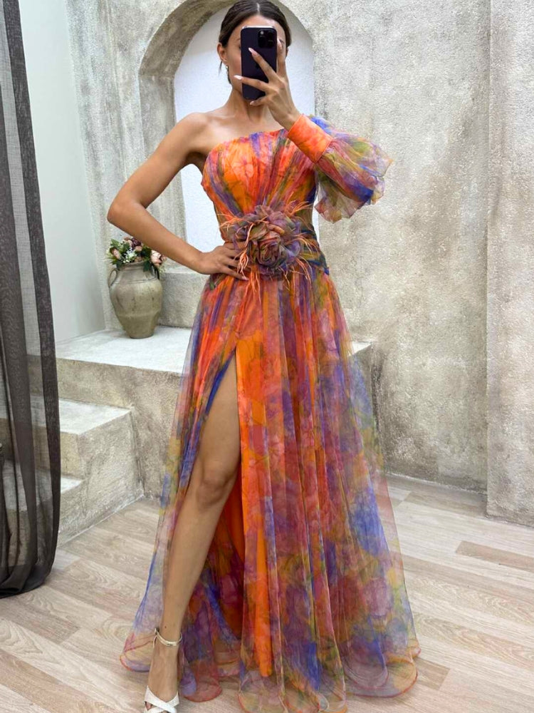 Kayla | Elegant asymmetrical design, floral print, comfortable fit