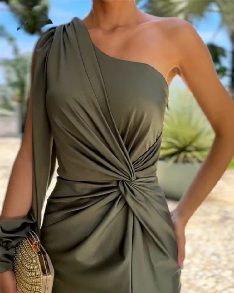 Gladys | Timeless elegance, perfect fit, versatile style