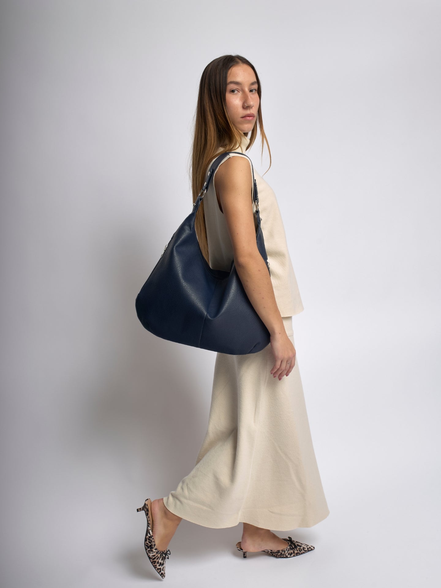 Kaia | Sleek Leather Bag 