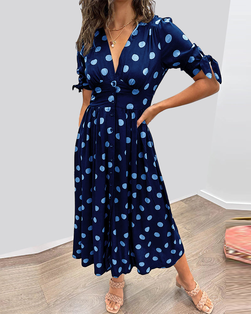 Monique | Chic design, comfortable fit, perfect for any occasion