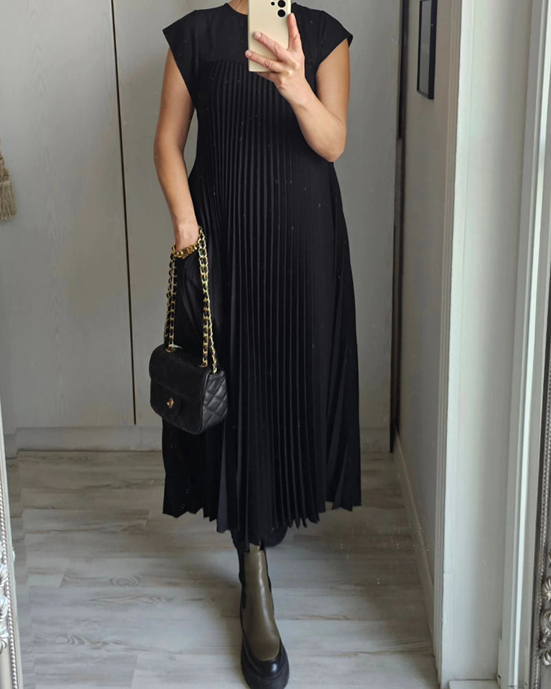 Sylvie | Timeless style, flowing silhouette, perfect for occasions