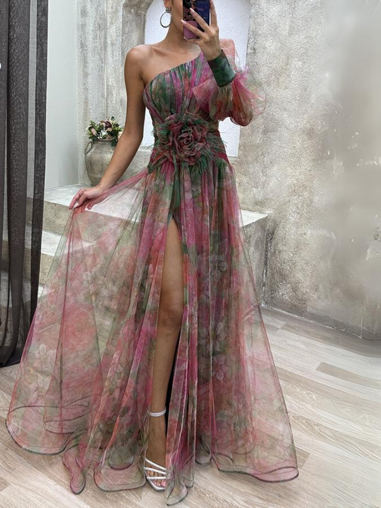 Kayla | Elegant asymmetrical design, floral print, comfortable fit