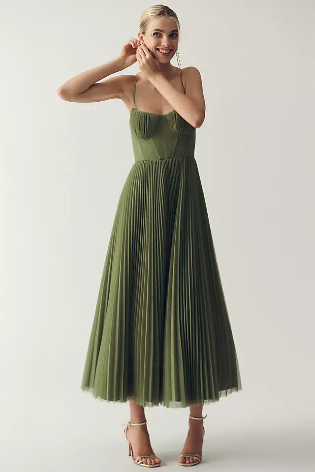 Claire | Elegant pleated tulle, unique asymmetrical design