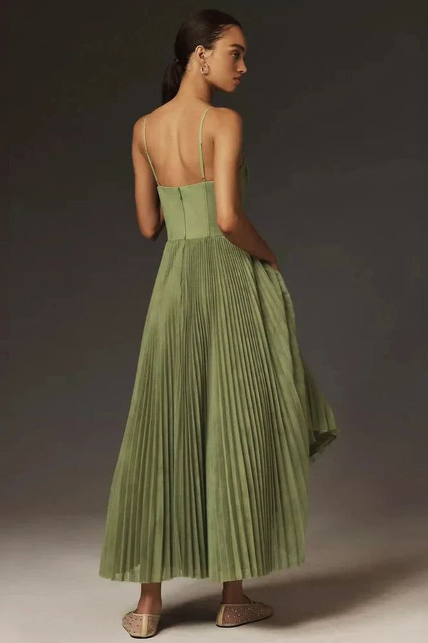 Claire | Elegant pleated tulle, unique asymmetrical design