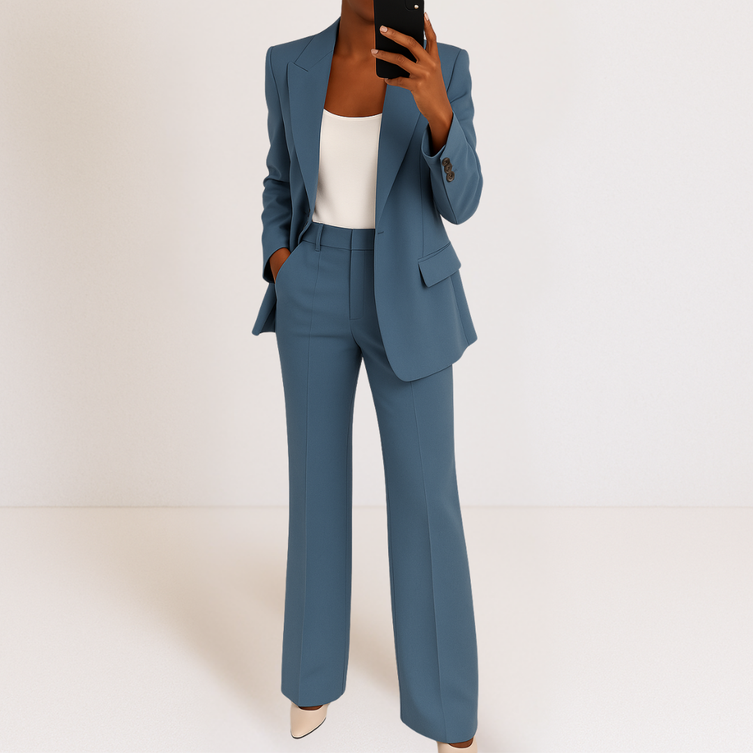 Melanie™ | Elegant two-piece suit for stylish women