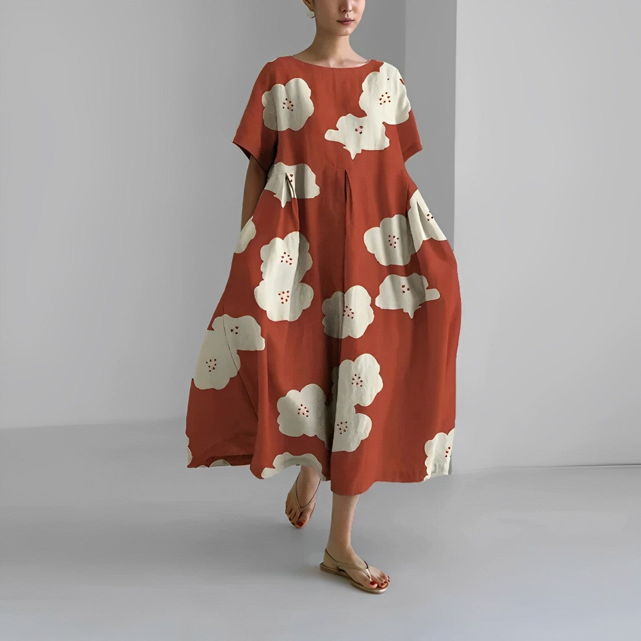 Amelia | Elegant floral design, perfect for summer outings