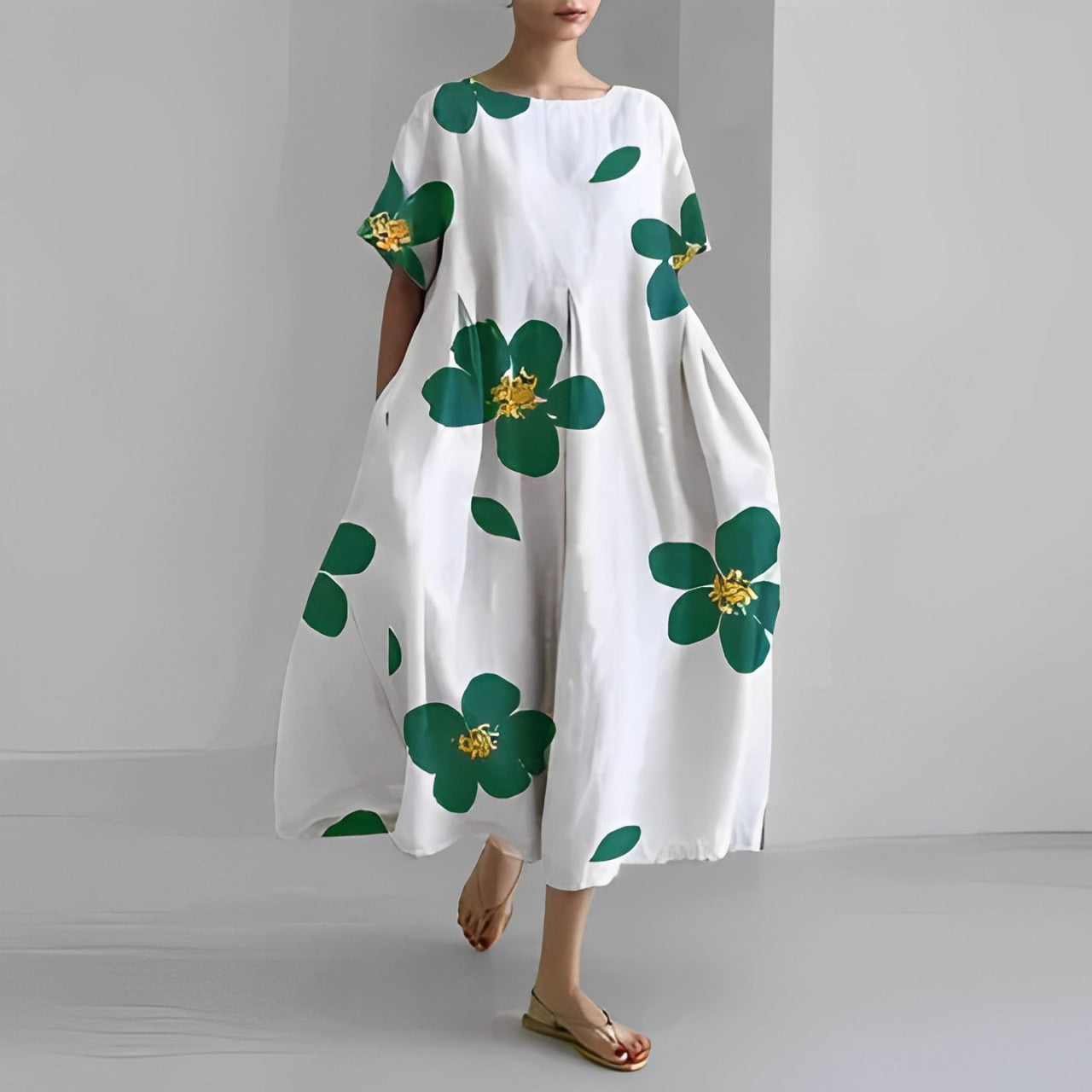 Amelia | Elegant floral design, perfect for summer outings