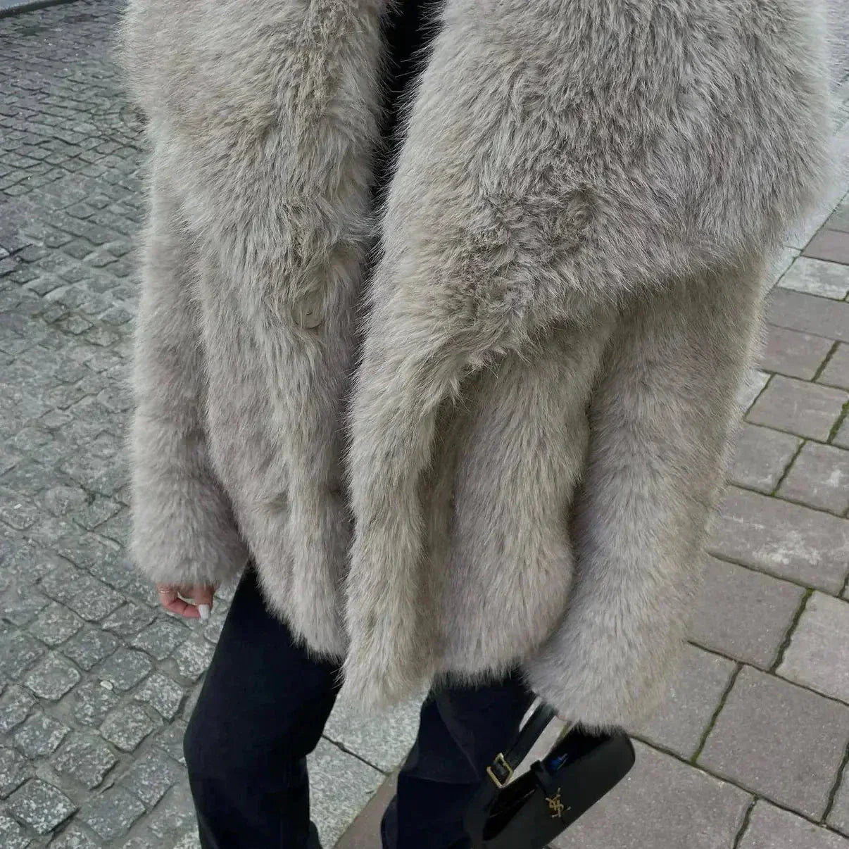 ROXY | FUR COAT