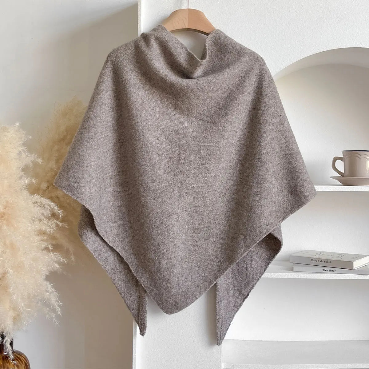 Rose™ | Cozy autumn scarf for warmth and style