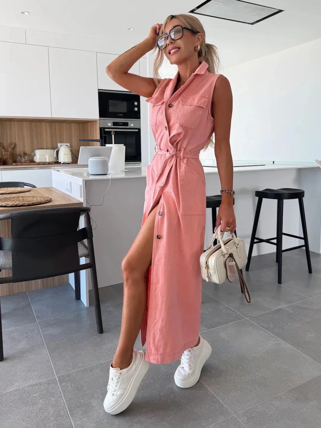 Isabelle | Chic Comfort with Stylish, Adaptable Denim Design