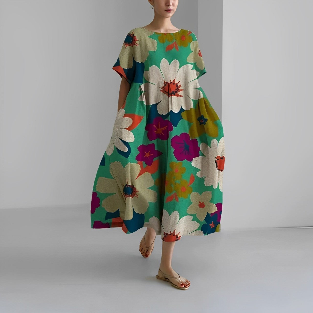 Amelia | Elegant floral design, perfect for summer outings