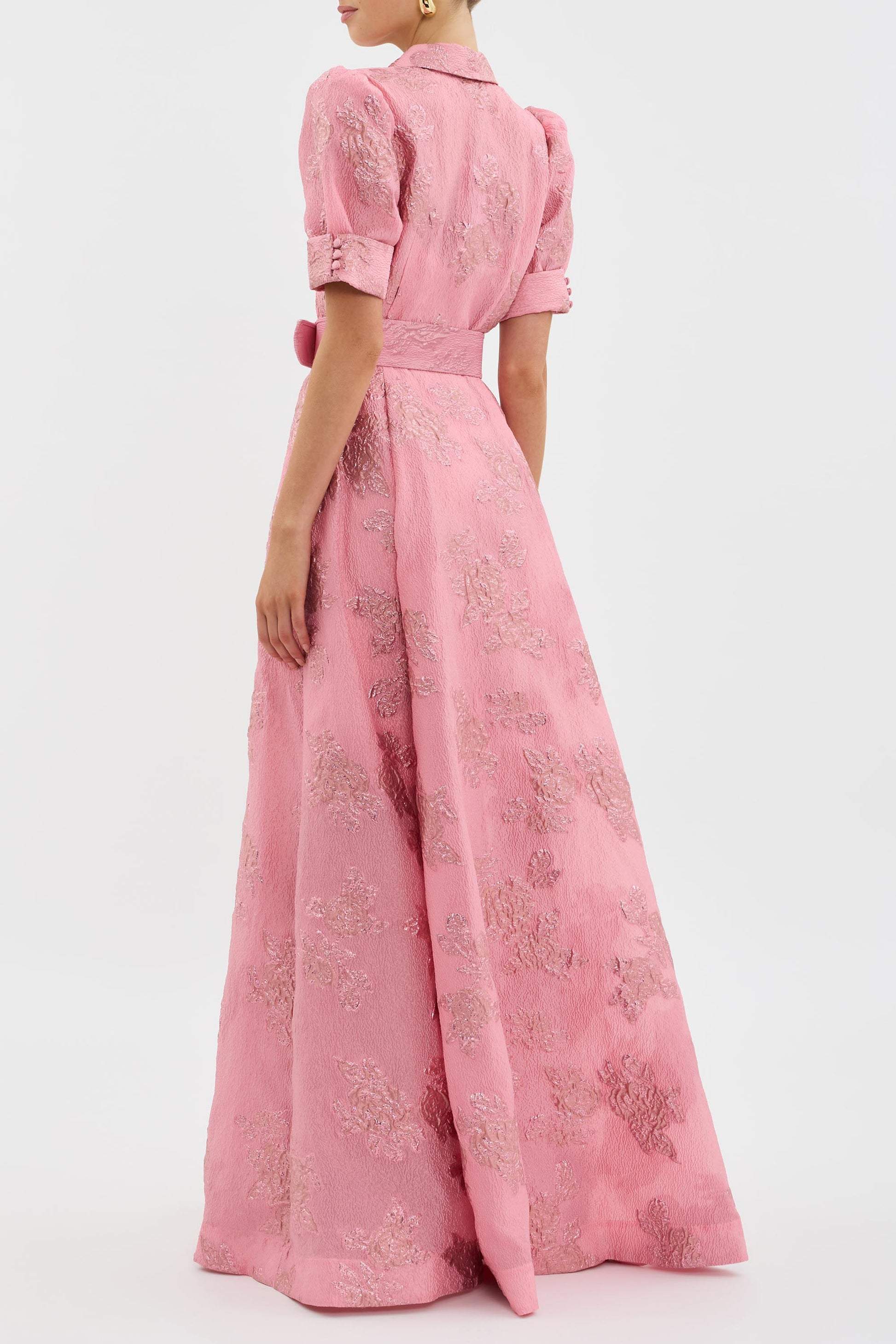 Anabella | Stylish short dress with trendy puff sleeves