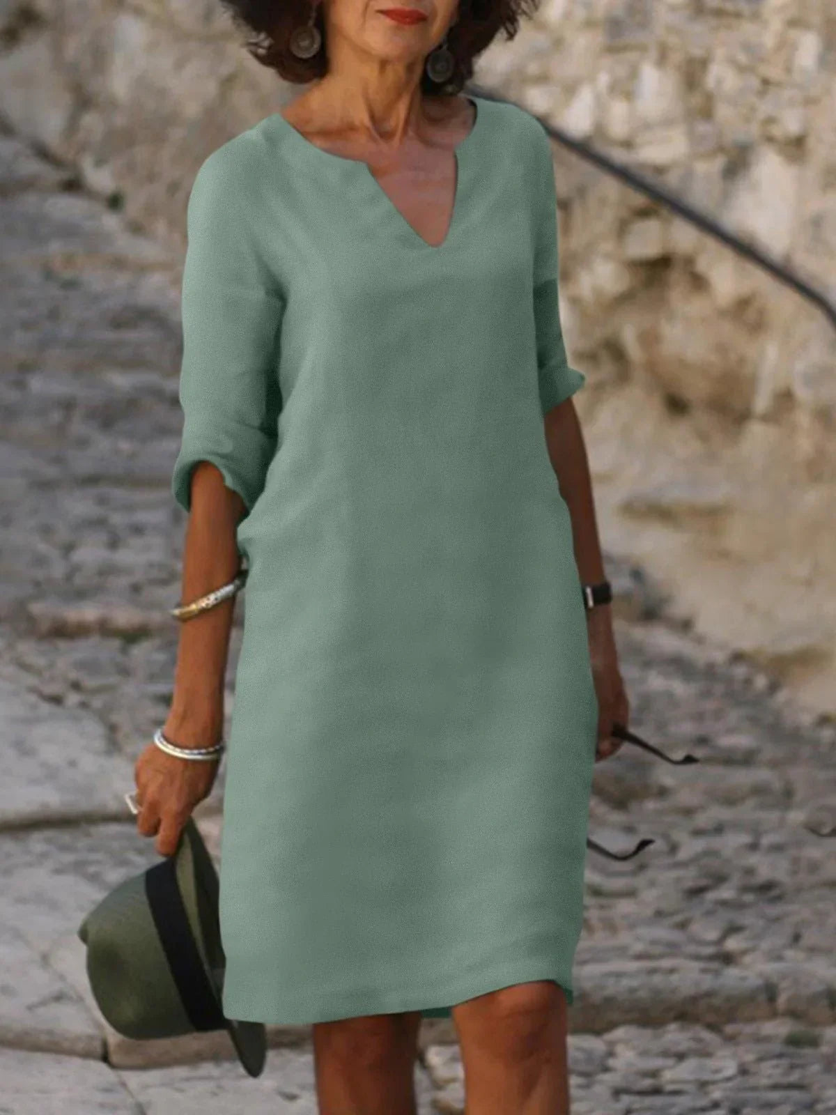 Saoirse™ | Flattering V-Neck, Tummy Control, Effortless Style