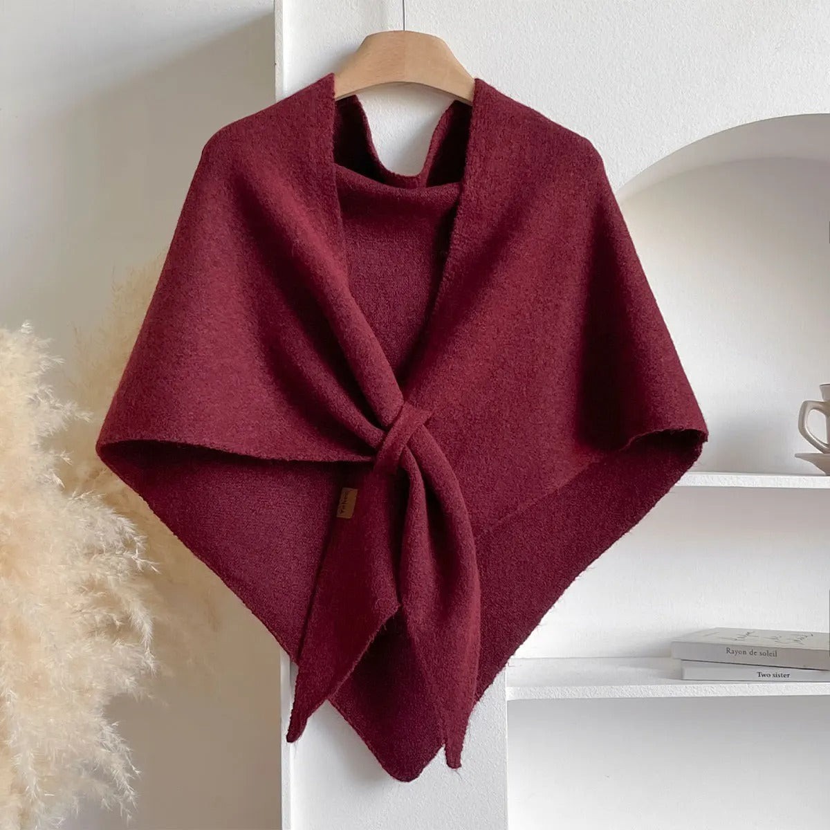 Rose™ | Cozy autumn scarf for warmth and style