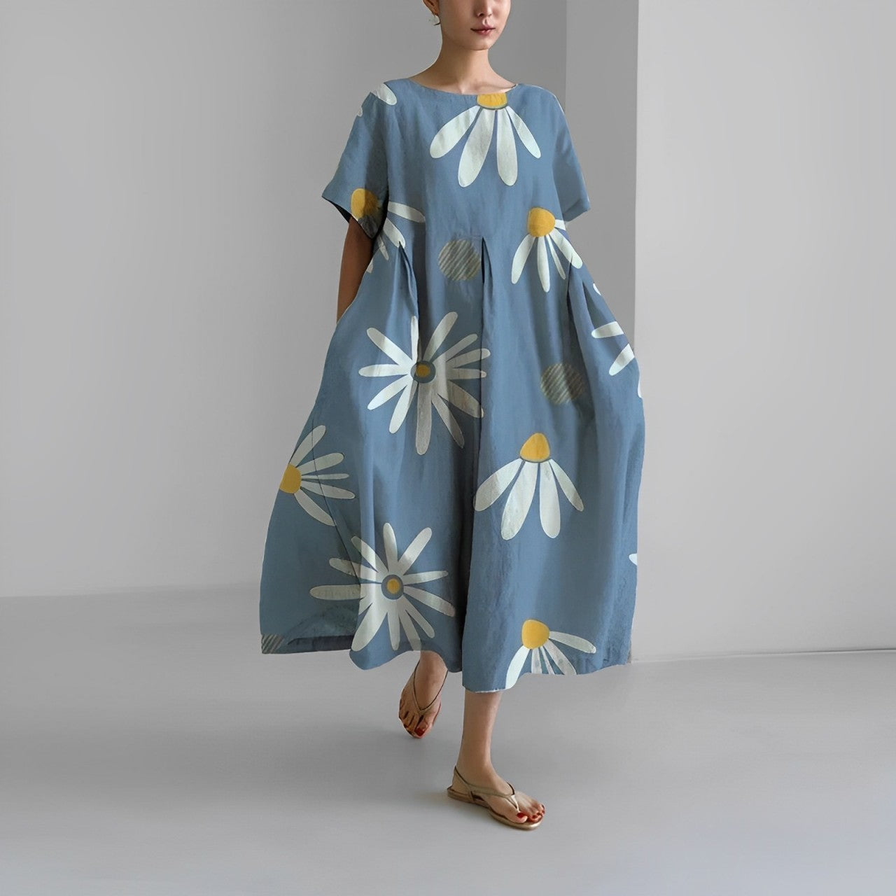 Amelia | Elegant floral design, perfect for summer outings